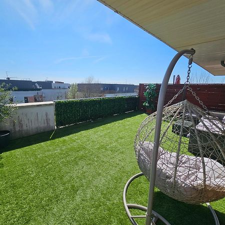 Stylish Rooftop Avec Terrasse A 2Pas De Disney Paris 蒙泰夫兰 外观 照片